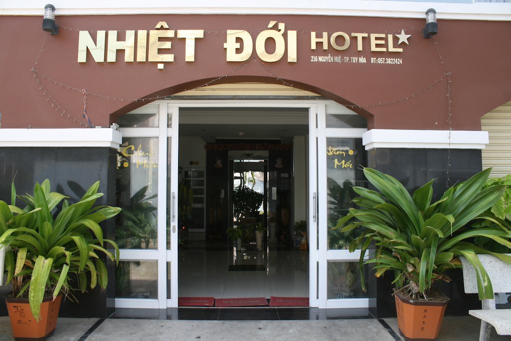 Nhiet Doi Hotel Tuy Hoa Exterior photo